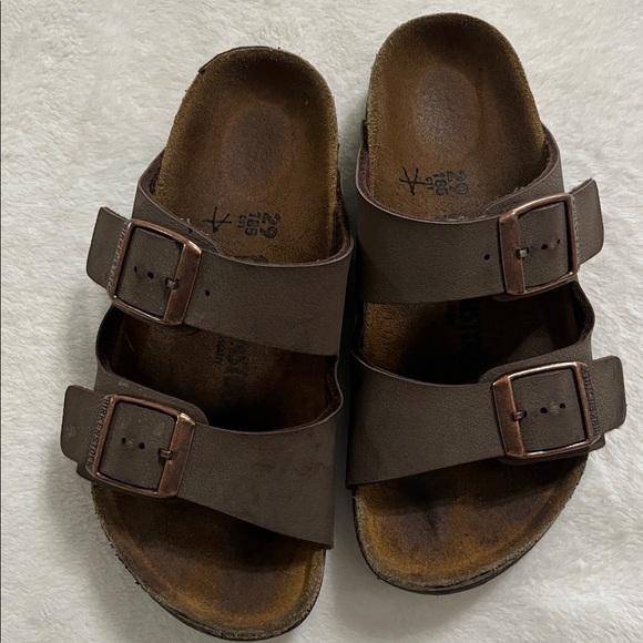 Birkenstock Kids Shoes in Brown and Black - Picture 2 of 15